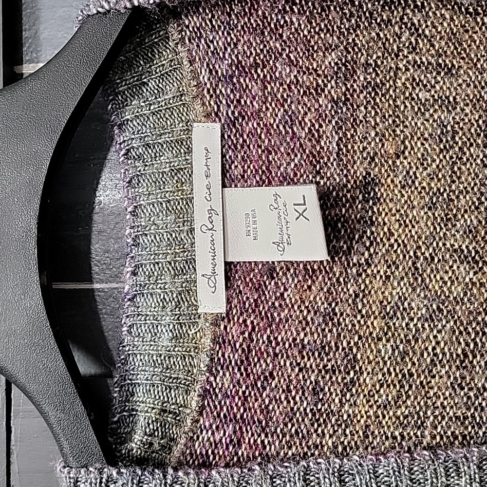 American Rag Sweater - Picture 2 of 3